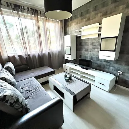 Sof Apartment's * София